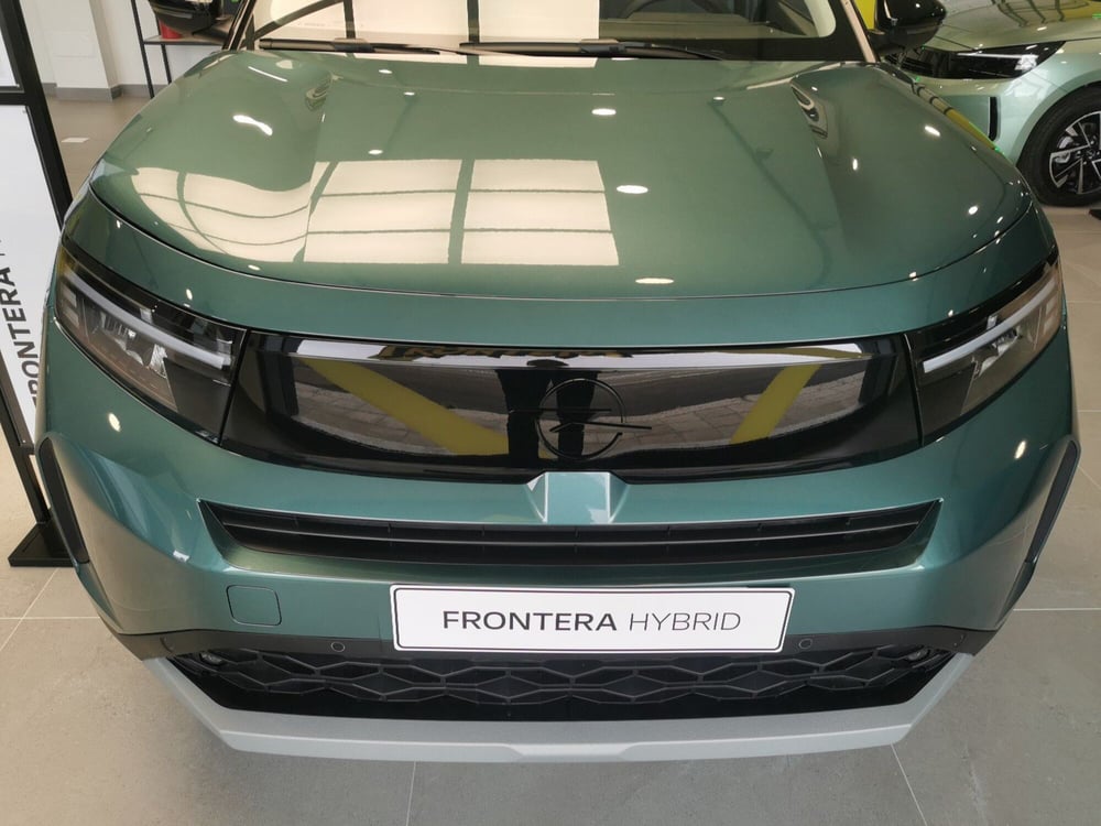 Opel Frontera nuova a Brindisi (9)