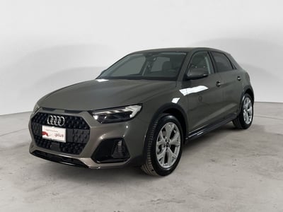 Audi A1 allstreet allstreet 30 TFSI S tronic Identity Contrast del 2024 usata a Torre Annunziata