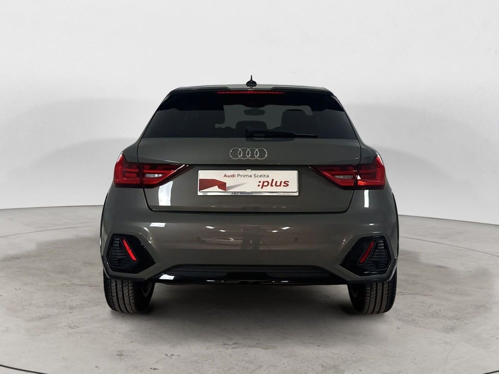 Audi A1 allstreet usata a Napoli (6)