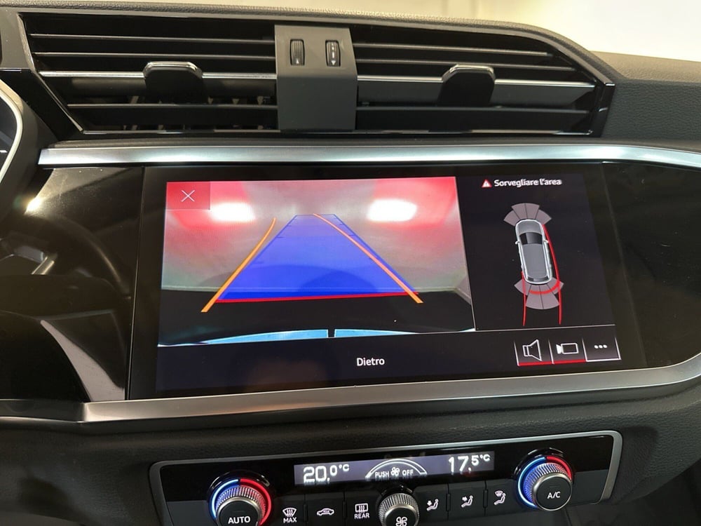 Audi Q3 Sportback usata a Caserta (14)