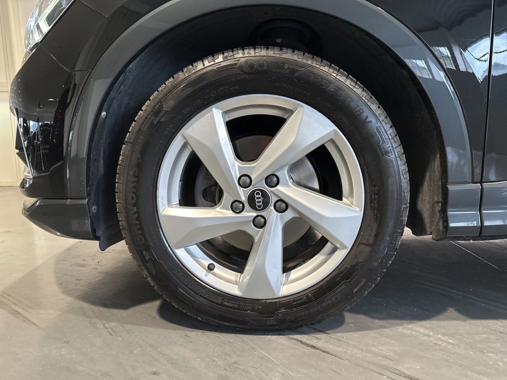 Audi Q3 Sportback usata a Caserta (18)