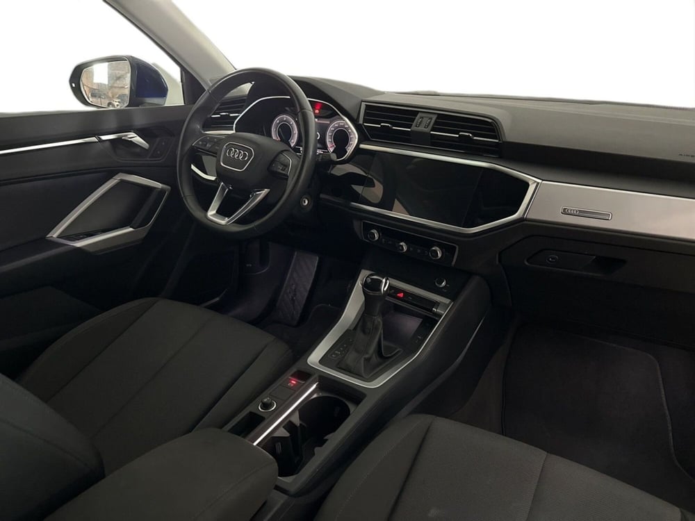 Audi Q3 Sportback usata a Napoli (10)
