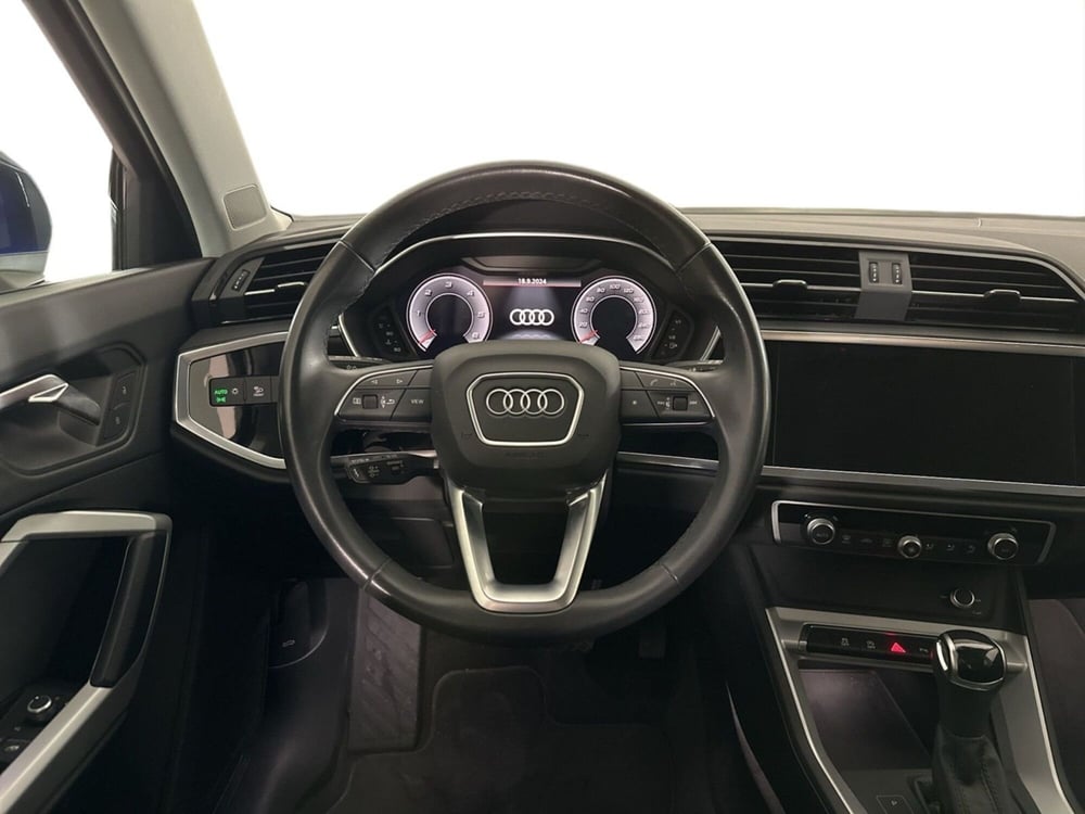 Audi Q3 Sportback usata a Napoli (11)