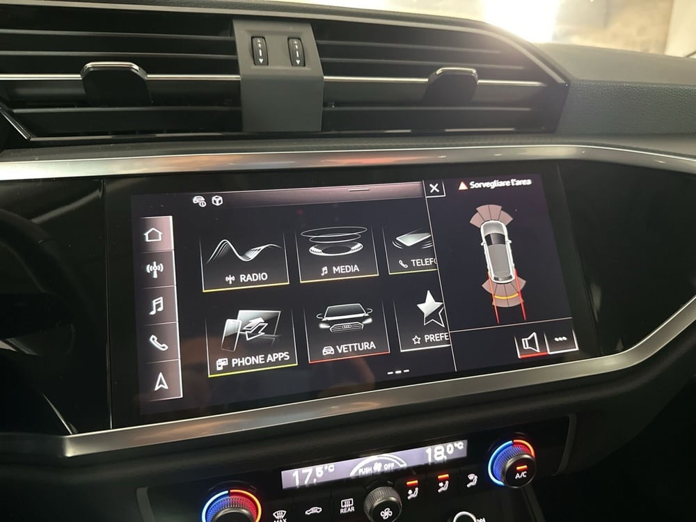 Audi Q3 Sportback usata a Napoli (14)