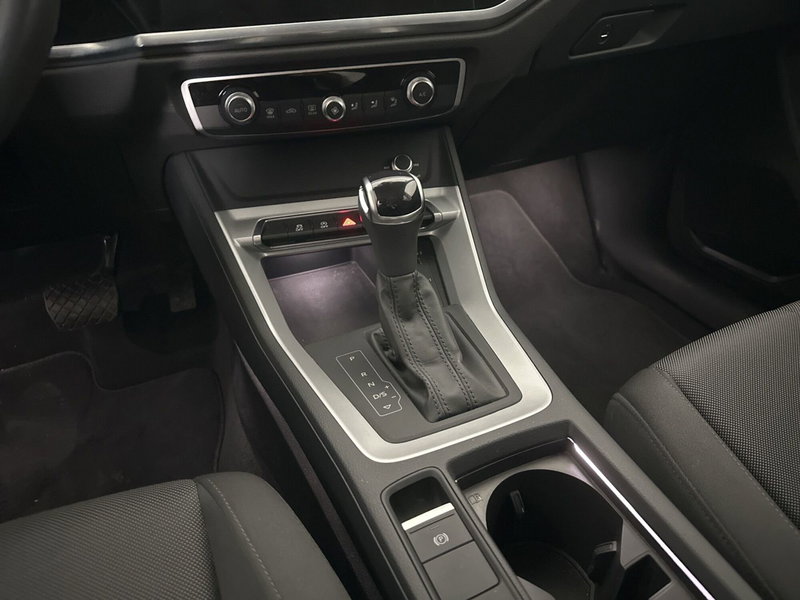 Audi Q3 Sportback usata a Napoli (15)