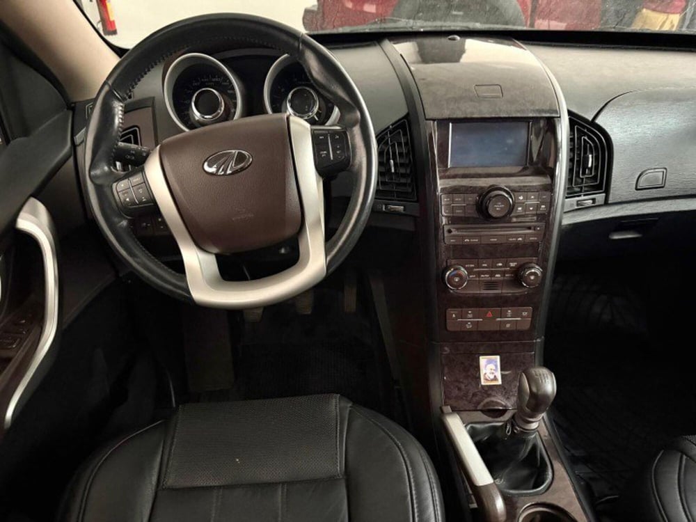 Mahindra XUV500 usata a Firenze (7)