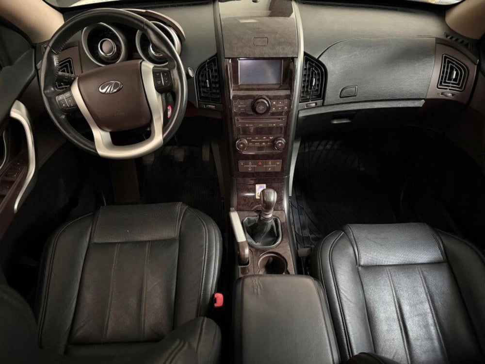 Mahindra XUV500 usata a Firenze (9)