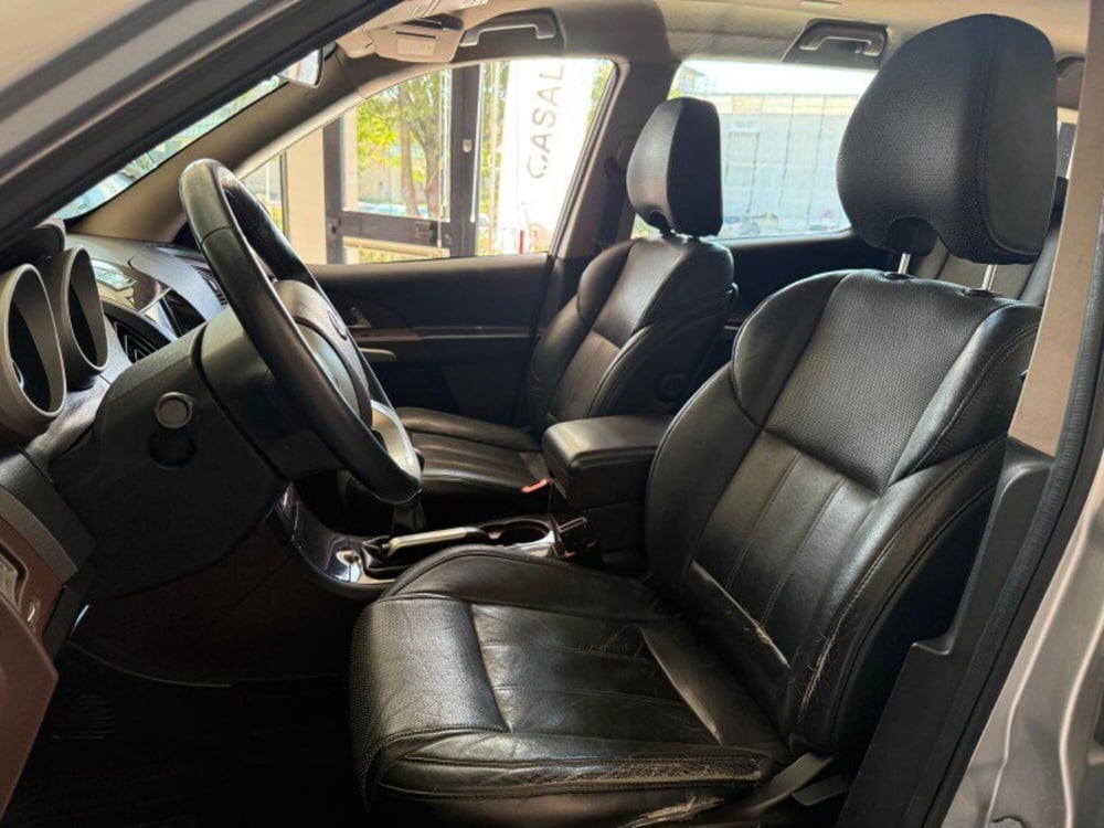 Mahindra XUV500 usata a Firenze (7)