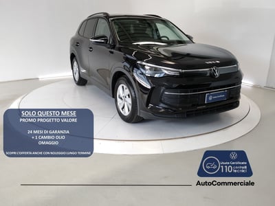 Volkswagen Tiguan 2.0 TDI 150 CV SCR DSG 4MOTION Life del 2024 usata a Bologna