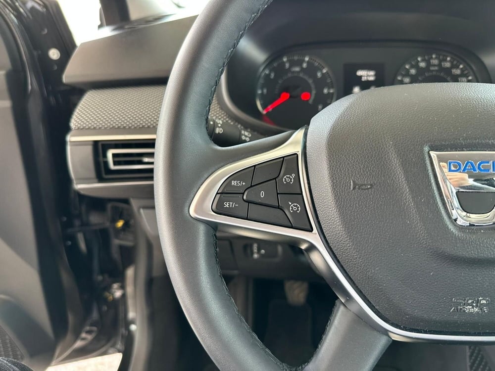 Dacia Sandero usata a Brescia (13)