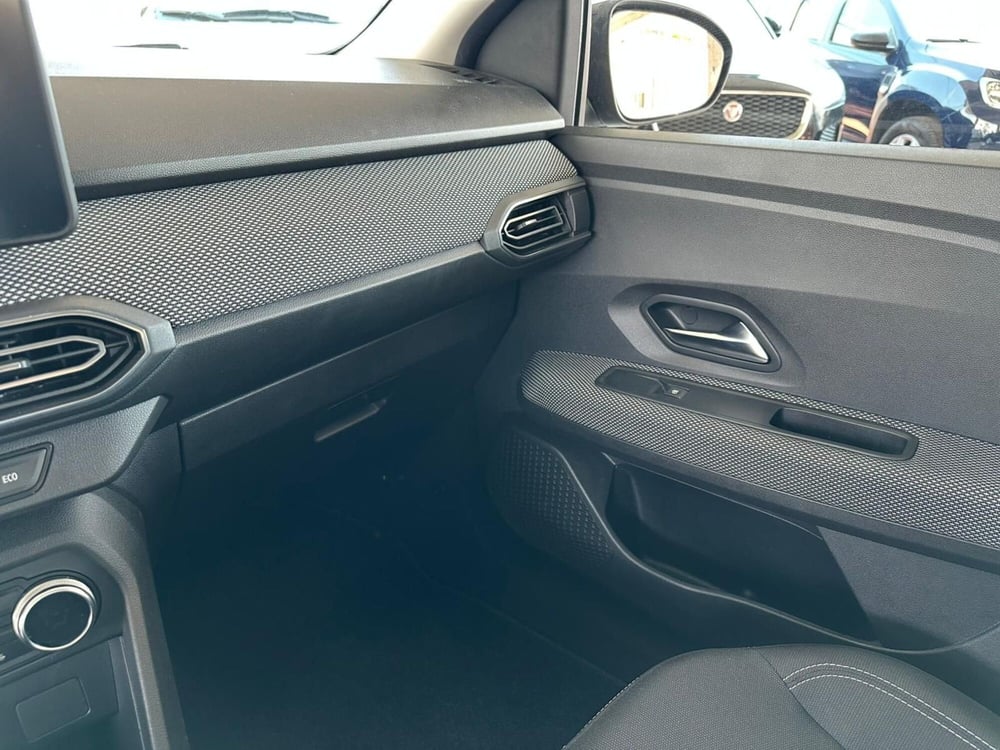 Dacia Sandero usata a Brescia (15)