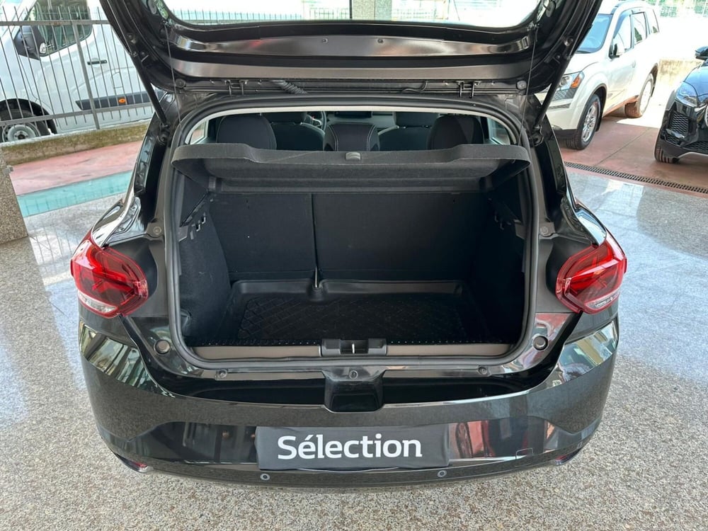 Dacia Sandero usata a Brescia (6)