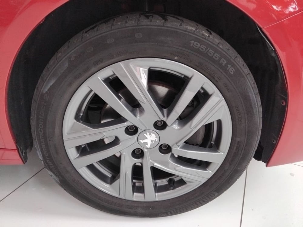 Peugeot 208 usata a Salerno (4)
