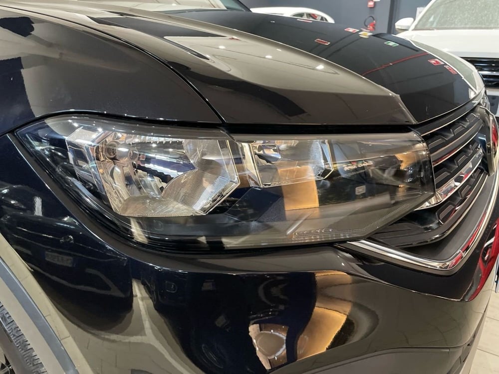 Volkswagen T-Cross usata a Prato (7)