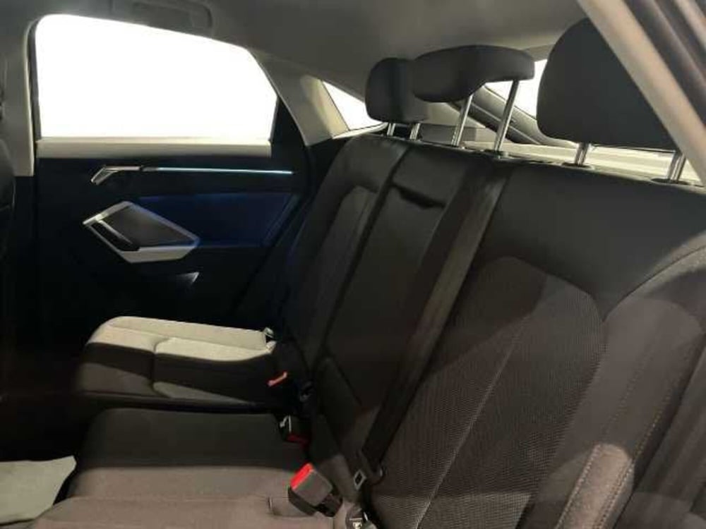 Audi Q3 Sportback usata a Prato (12)