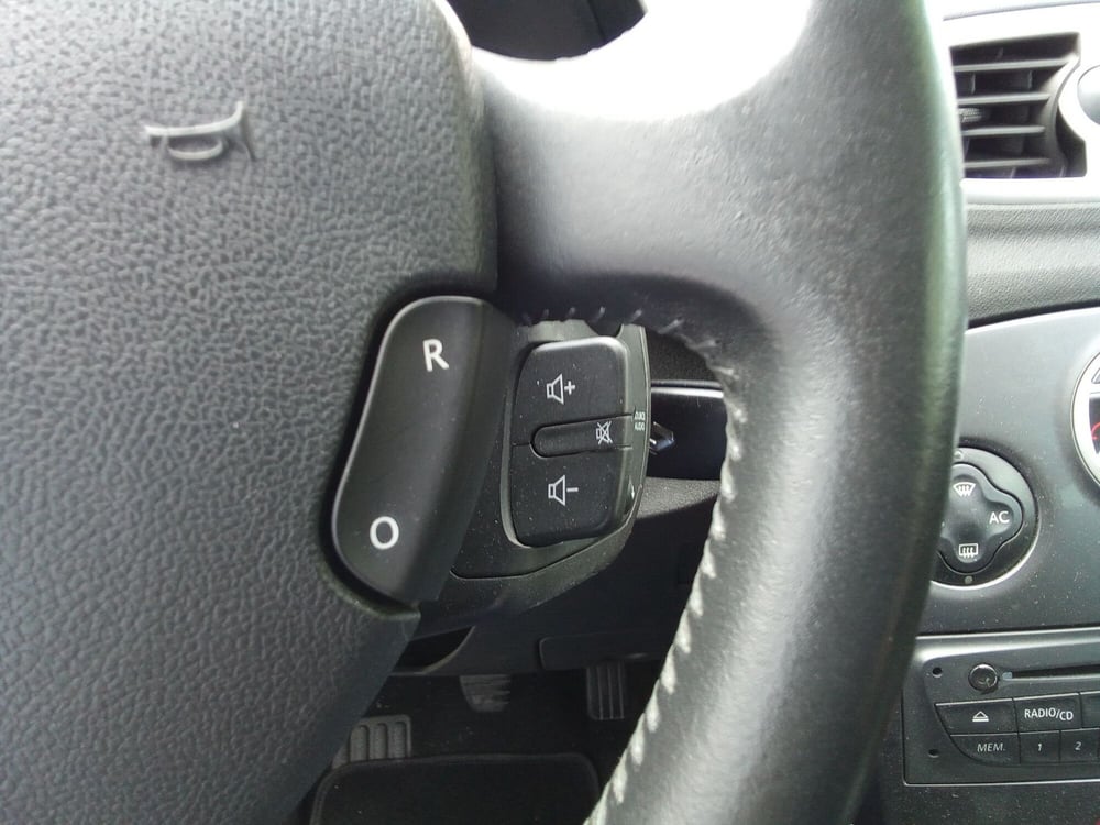 Renault Clio usata a Rimini (11)