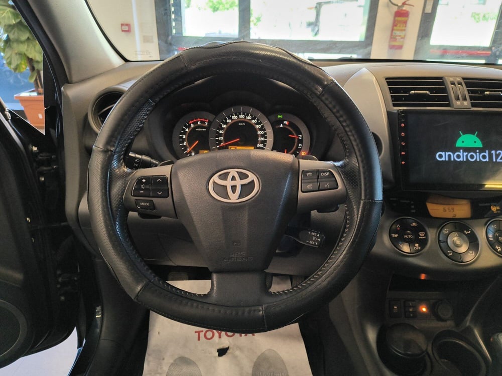 Toyota Rav4 usata a Catanzaro (20)