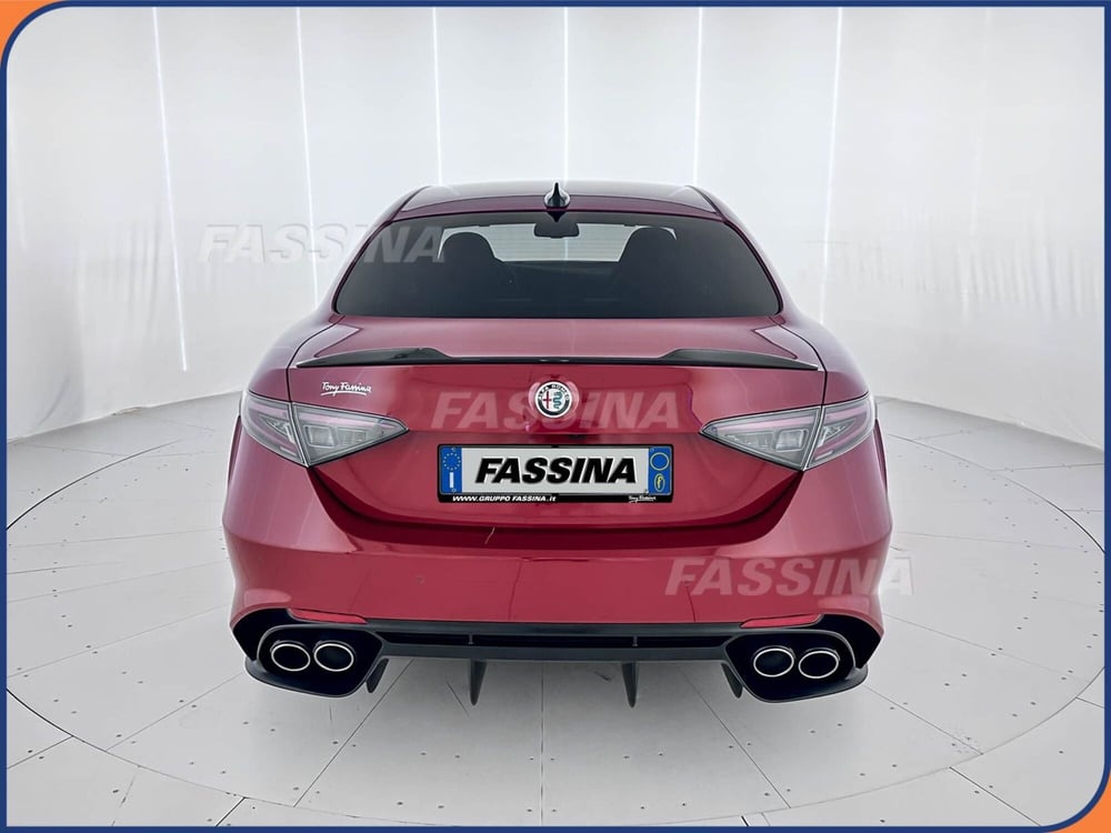 Alfa Romeo Giulia nuova a Milano (5)