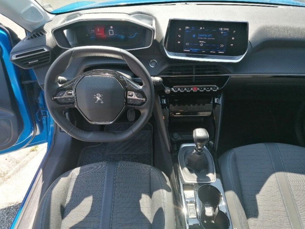 Peugeot 208 usata a Milano (11)