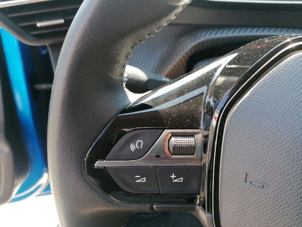 Peugeot 208 usata a Milano (19)