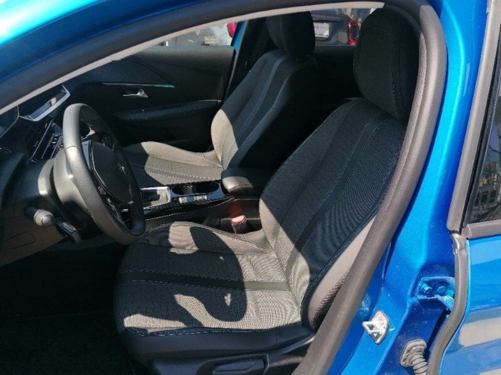 Peugeot 208 usata a Milano (8)