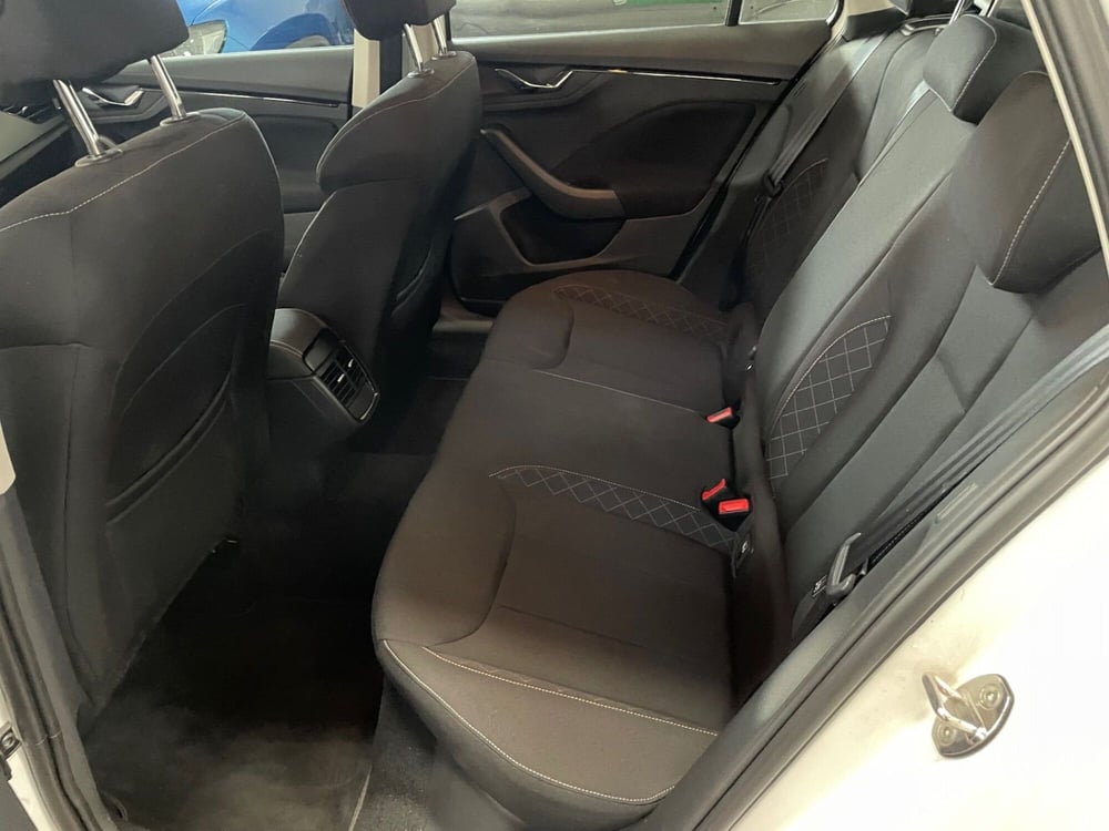 Skoda Kamiq usata a Lucca (8)