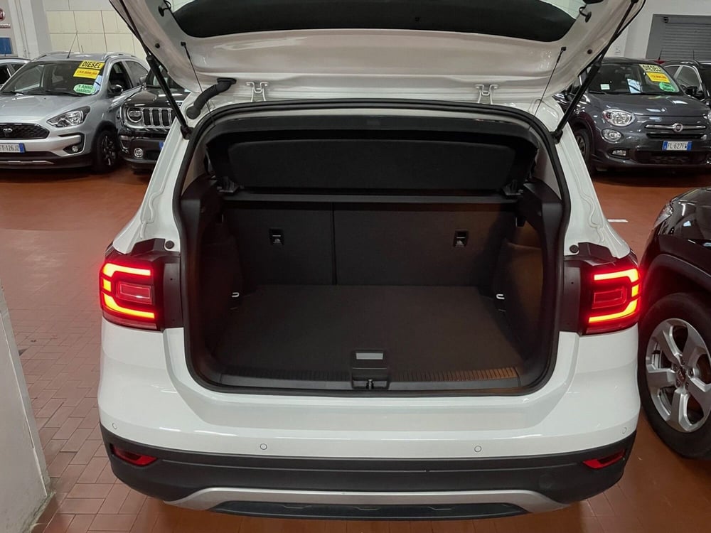 Volkswagen T-Cross usata a Lucca (7)
