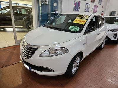 Lancia Ypsilon 1.3 MJT 16V 95 CV 5 porte S&amp;S Gold del 2014 usata a Altopascio