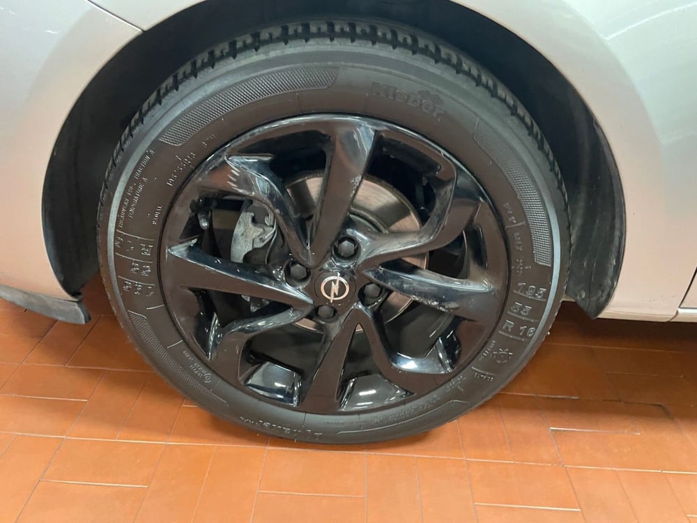 Opel Corsa usata a Lucca (10)