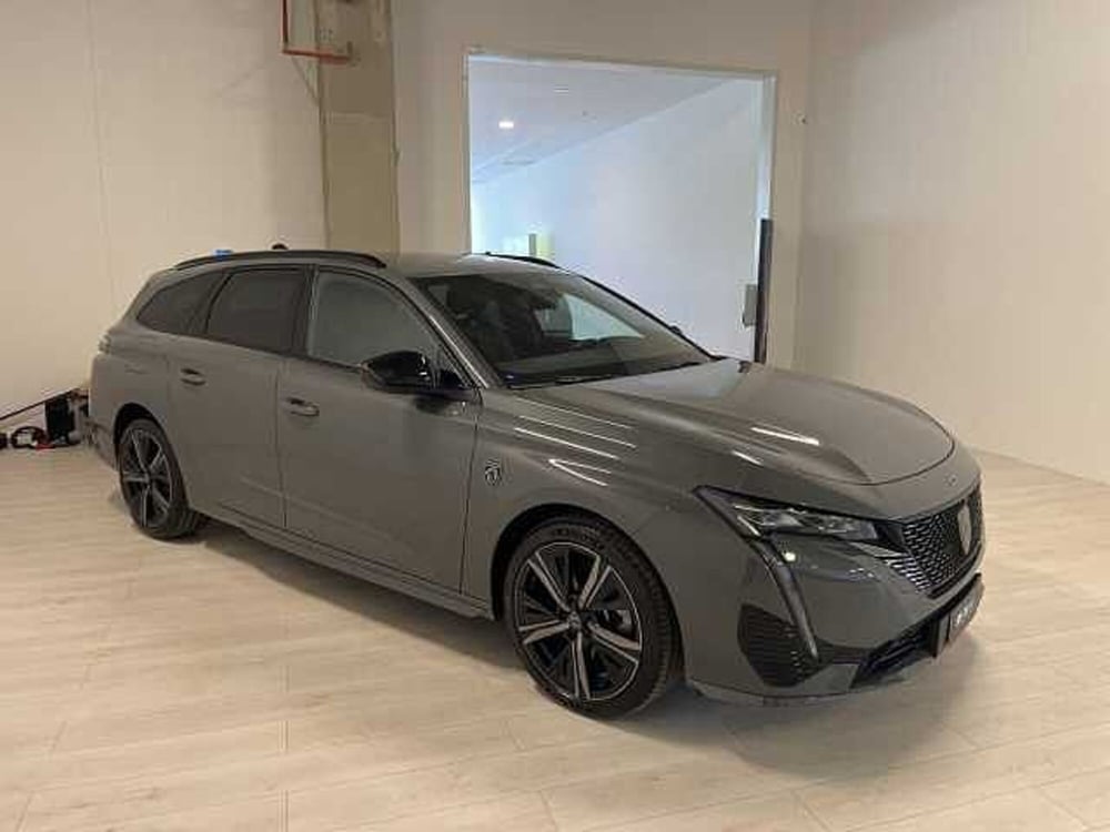 Peugeot 308 SW nuova a Ravenna (2)