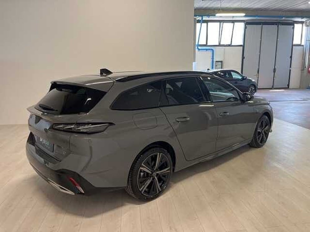 Peugeot 308 SW nuova a Ravenna (4)