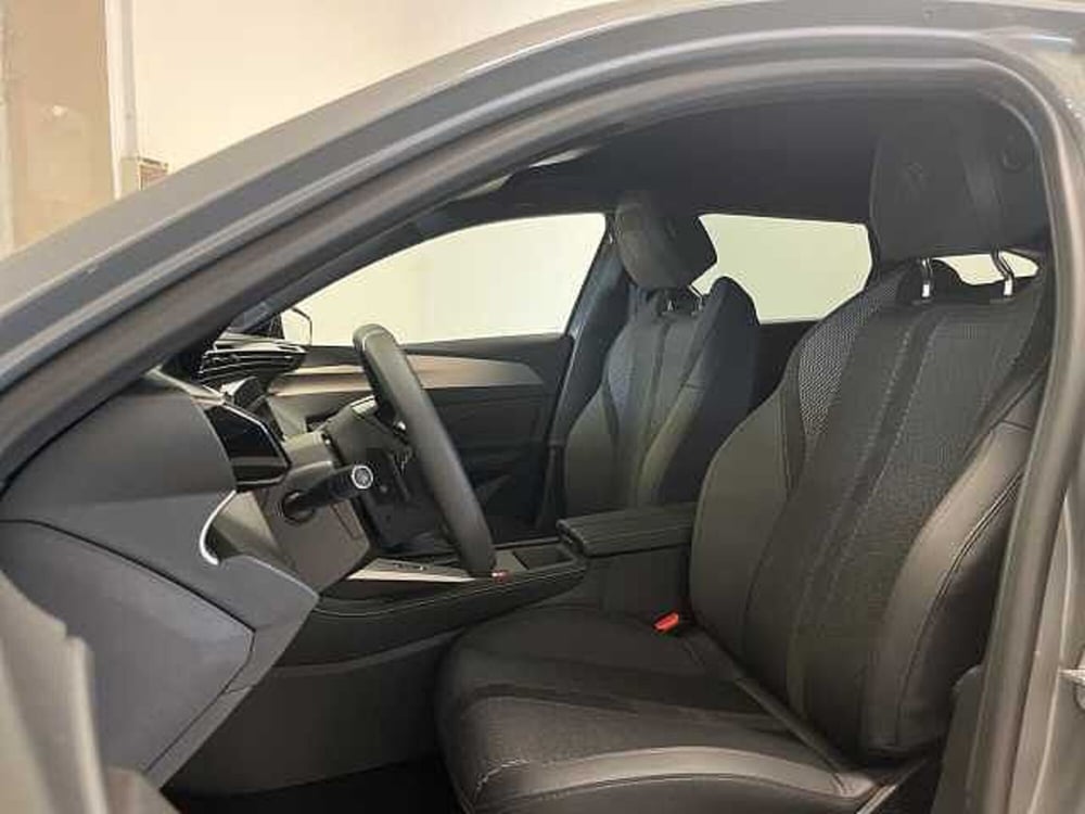 Peugeot 308 SW nuova a Ravenna (9)