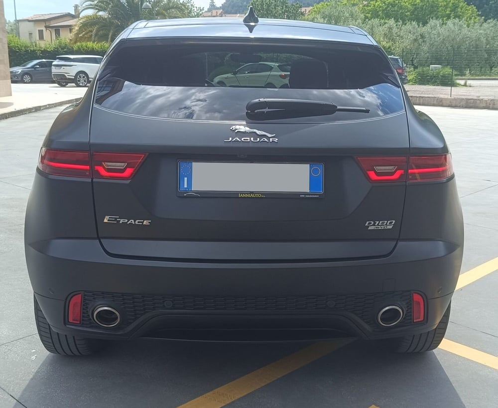 Jaguar E-Pace usata a Frosinone (5)