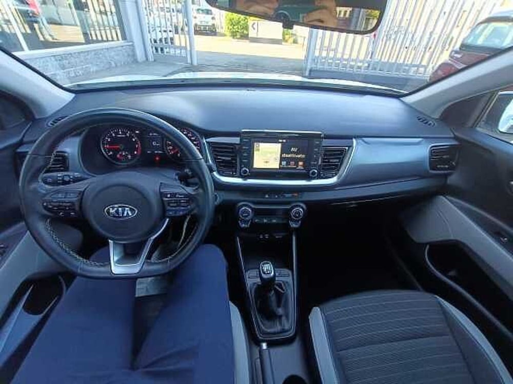 Kia Stonic usata a Milano (11)