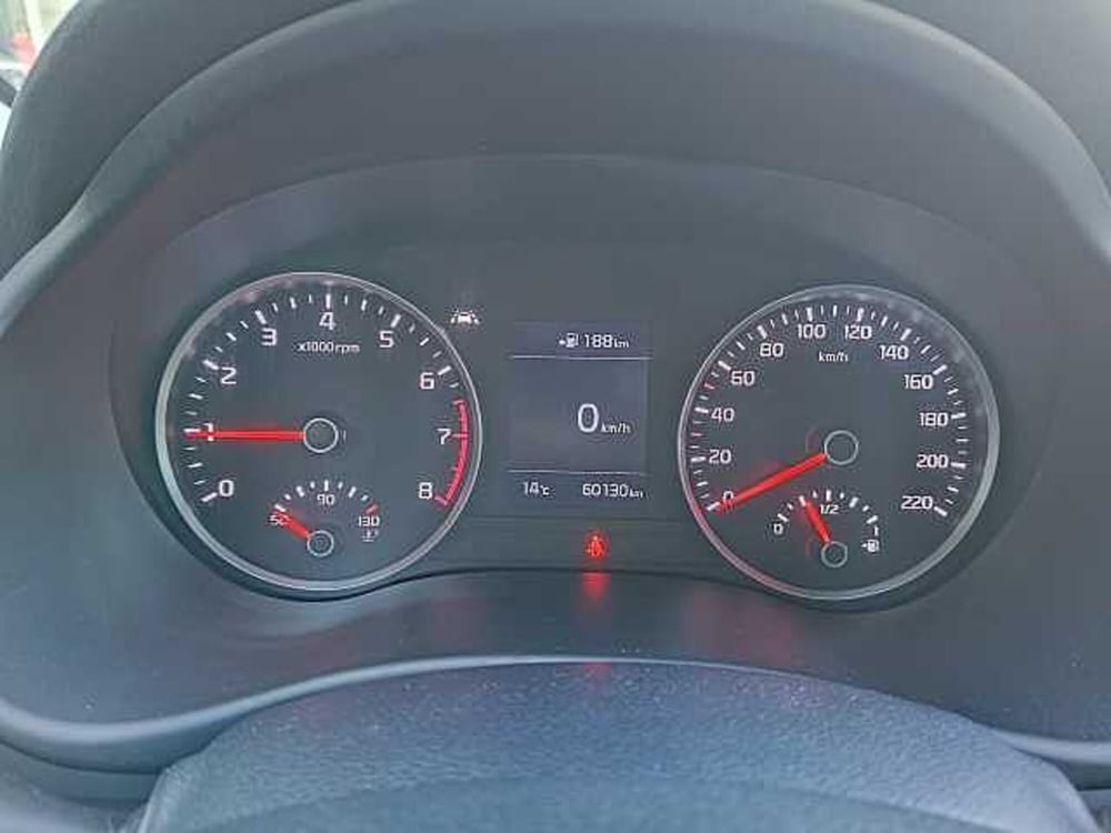 Kia Stonic usata a Milano (14)