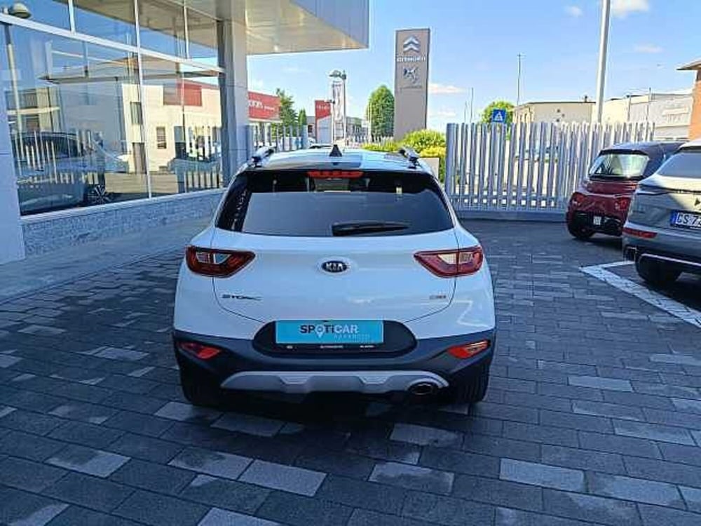 Kia Stonic usata a Milano (6)
