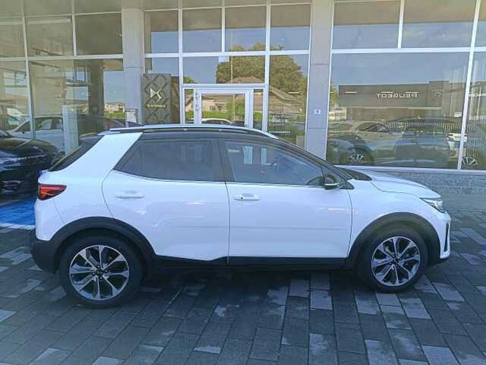 Kia Stonic usata a Milano (9)