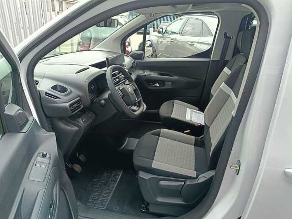 Citroen Berlingo nuova a Milano (10)