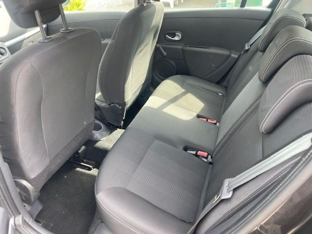 Renault Clio usata a Prato (8)
