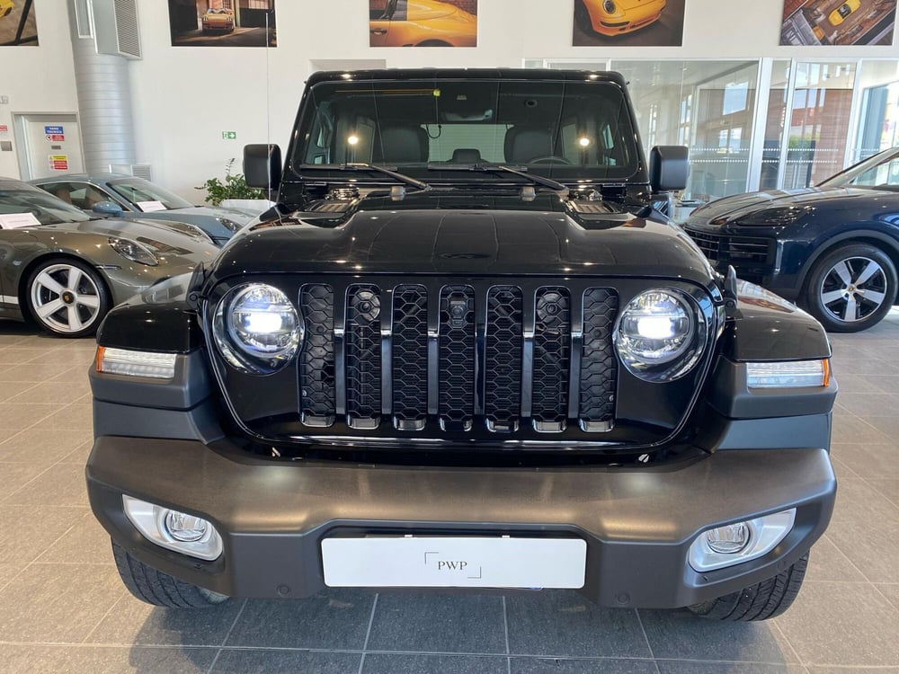 Jeep Wrangler Unlimited usata a Firenze (2)