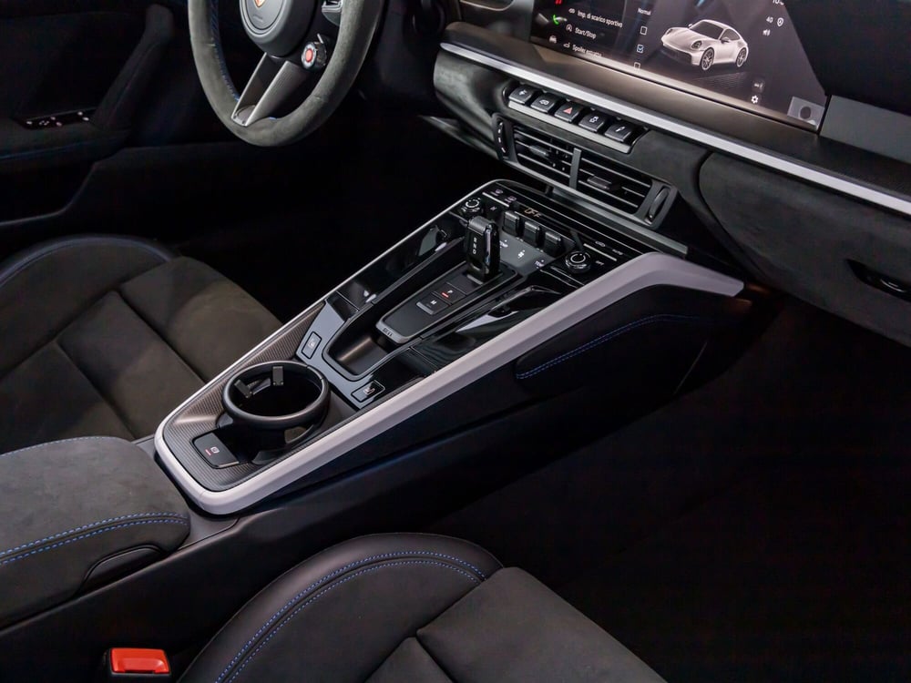 Porsche 911 Coupé nuova a Firenze (10)