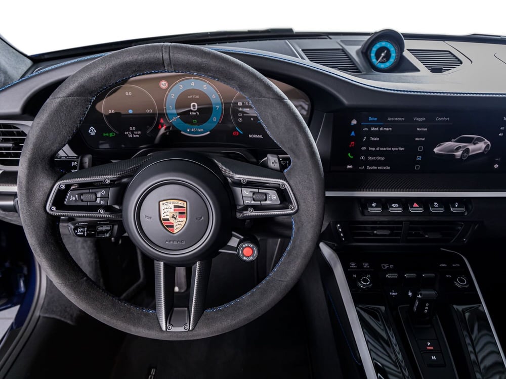 Porsche 911 Coupé nuova a Firenze (15)