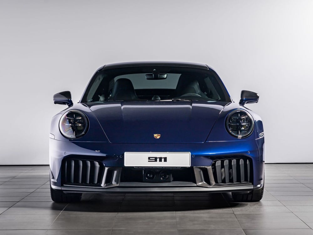 Porsche 911 Coupé nuova a Firenze (2)