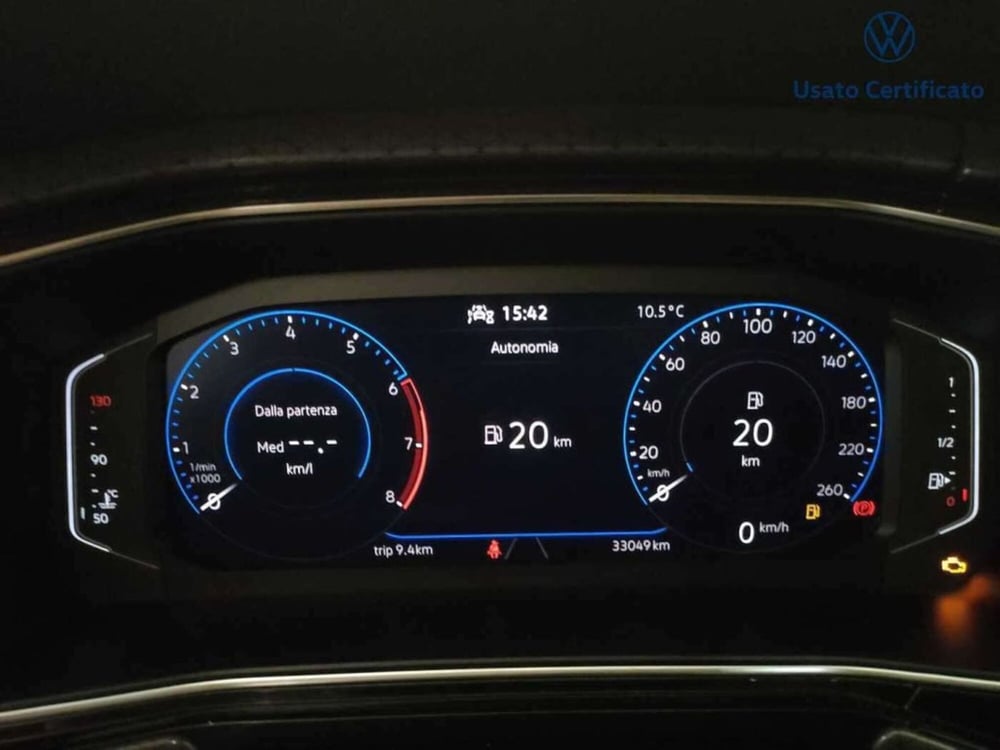 Volkswagen T-Cross usata a Varese (13)