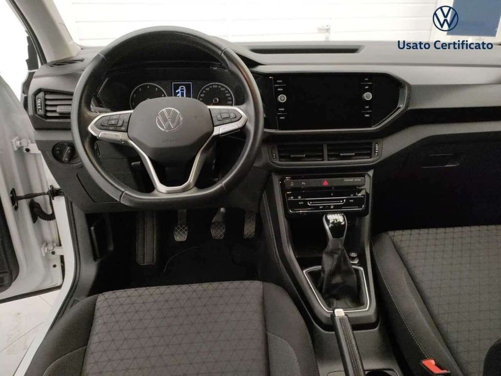 Volkswagen T-Cross usata a Varese (15)