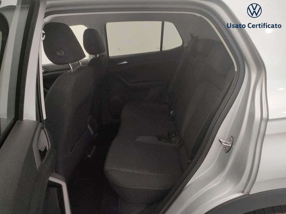 Volkswagen T-Cross usata a Varese (11)