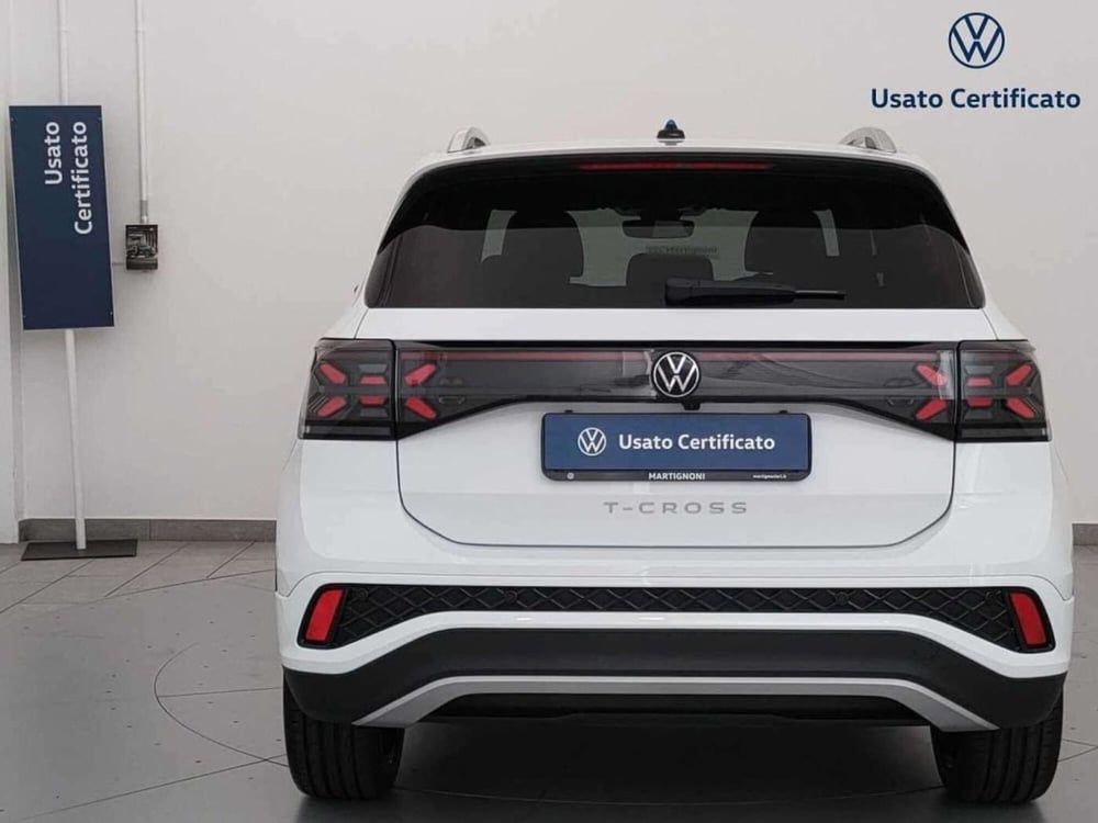 Volkswagen T-Cross nuova a Varese (4)
