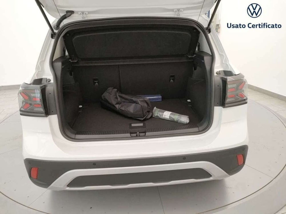 Volkswagen T-Cross nuova a Varese (9)