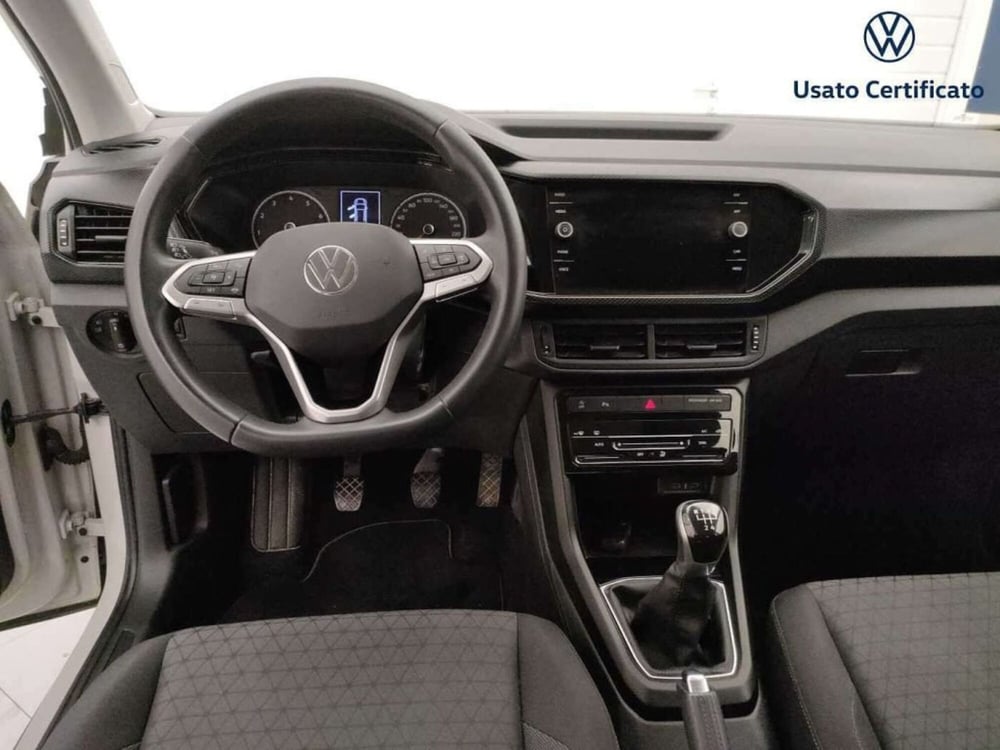 Volkswagen T-Cross usata a Varese (15)