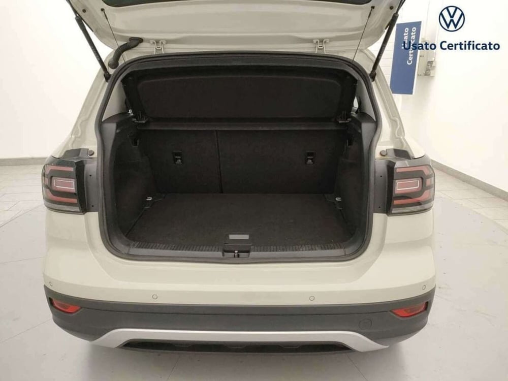 Volkswagen T-Cross usata a Varese (9)